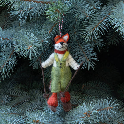Ornament Fox on Skis