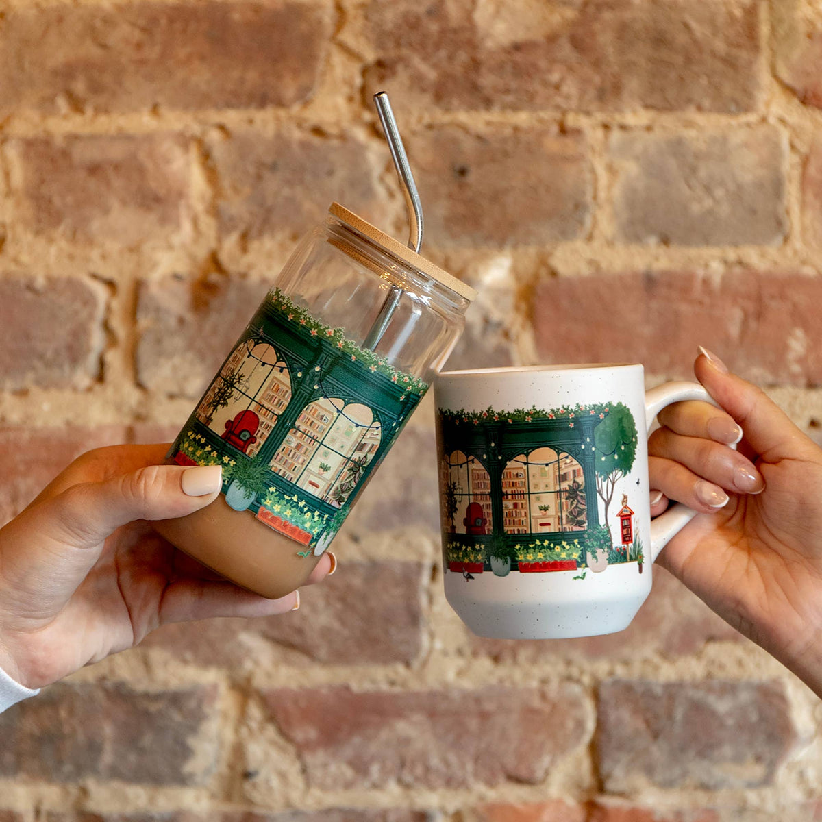 Bookworm Bookstore 16oz Glass Can