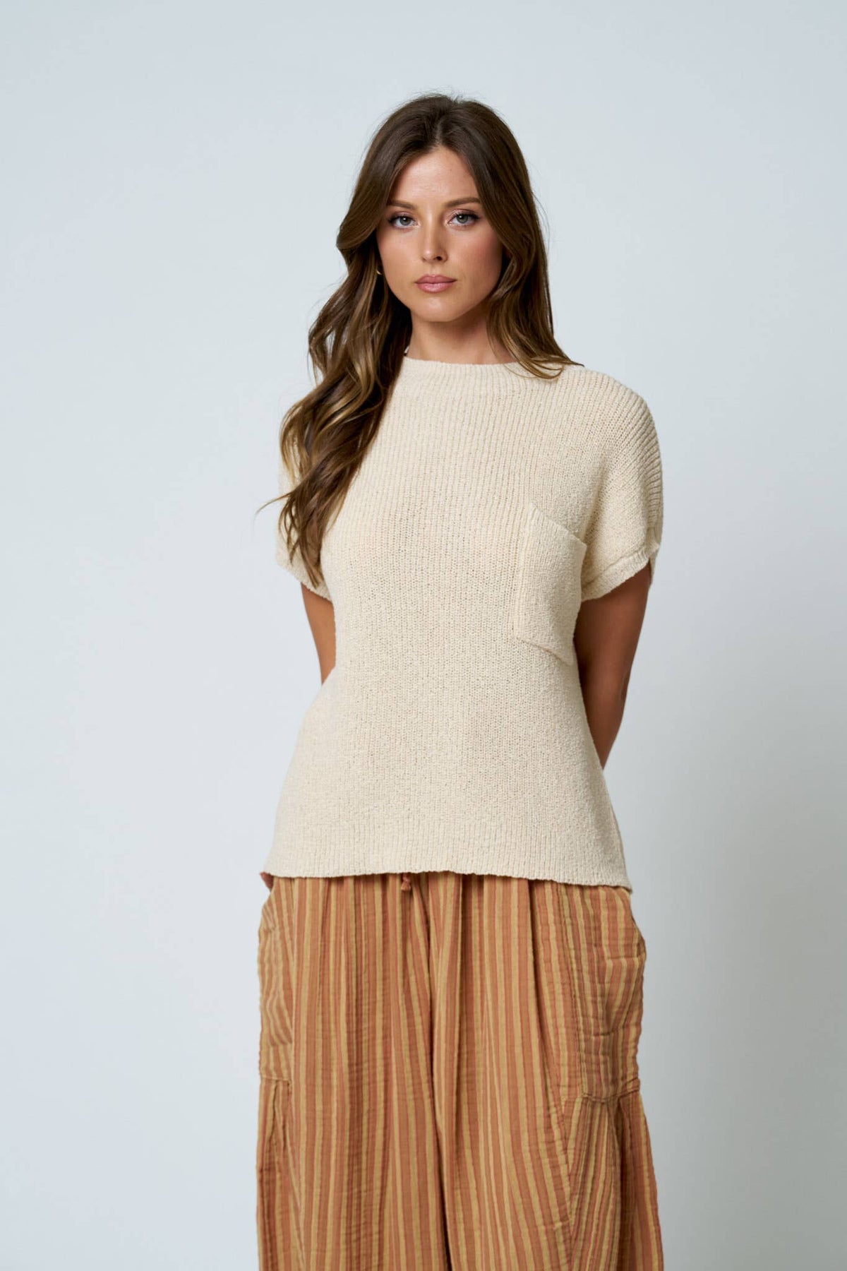 Outmeal Drop Shoulder Short Sleeve Sweater with Pocket