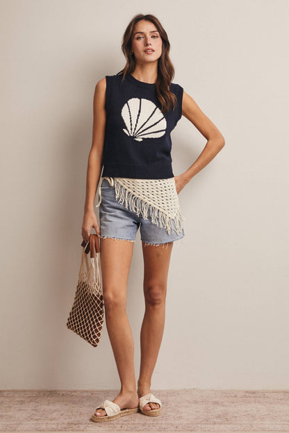 Shell Knit Sweater Vest