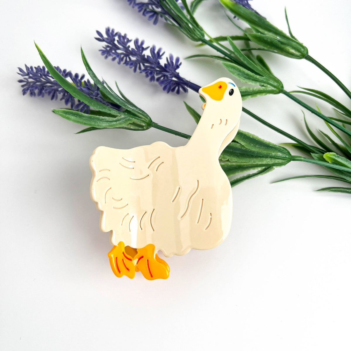 White Goose Acetate Animal Hair Claw Clip