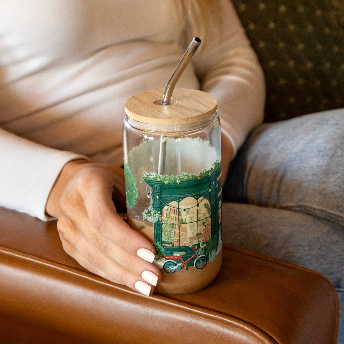 Bookworm Bookstore 16oz Glass Can
